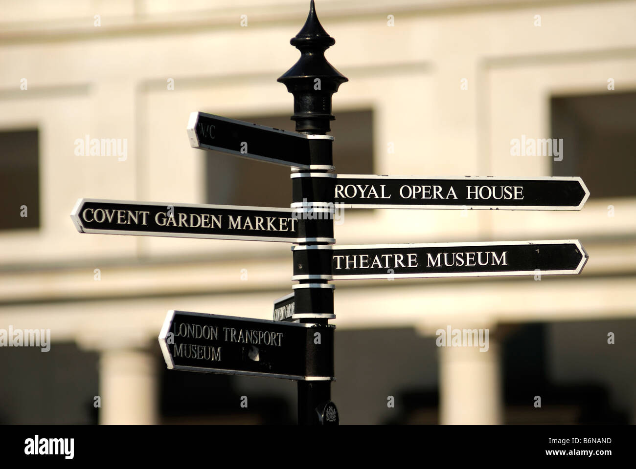 Panneaux de direction Covent Garden London Grande-Bretagne Banque D'Images