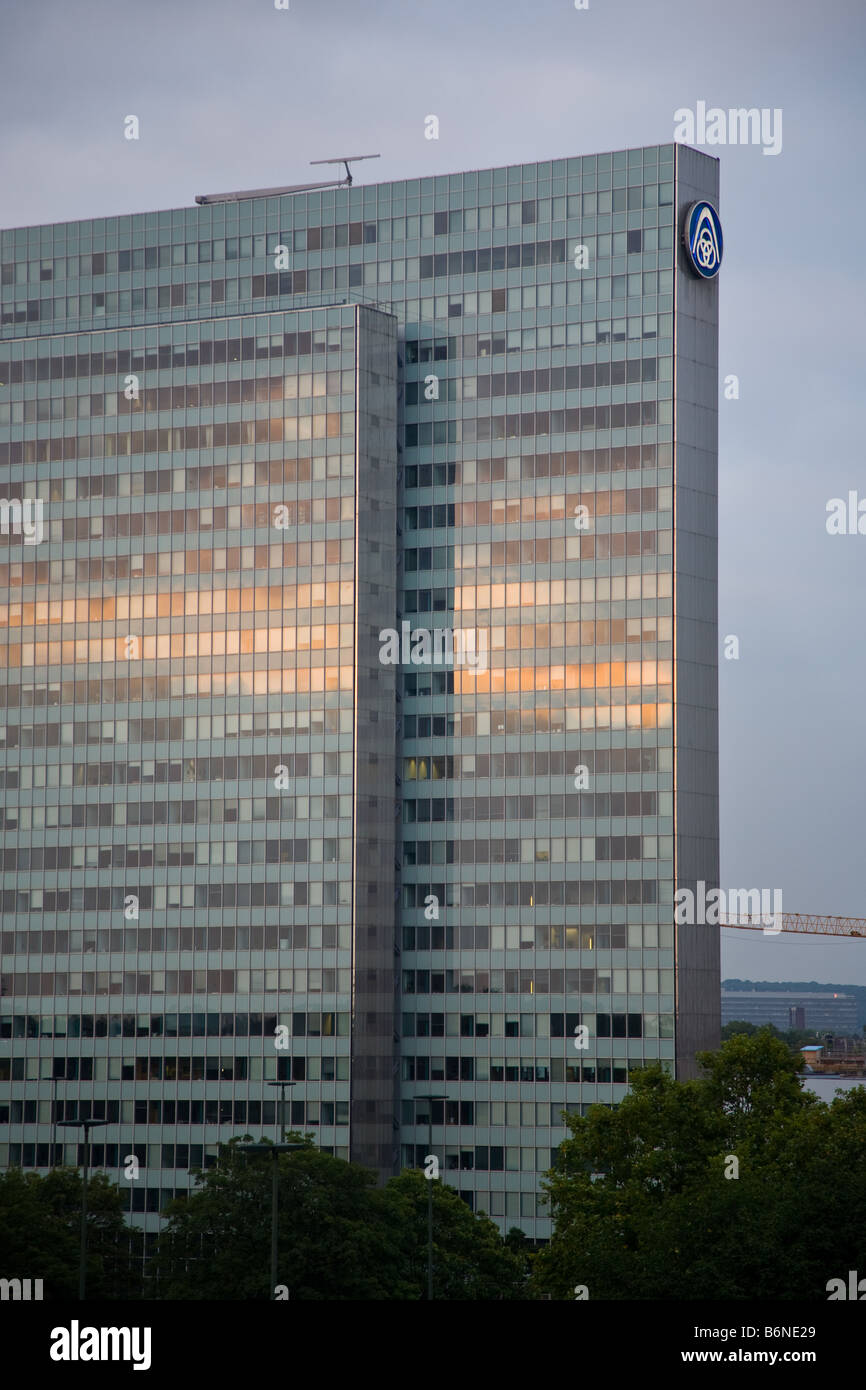 L'immeuble de bureaux de Dreischeibenhaus la siège de Thyssen AG Banque D'Images
