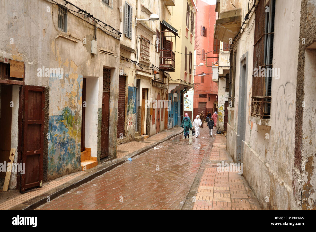 Street dans la Médina de Casablanca, Maroc Banque D'Images