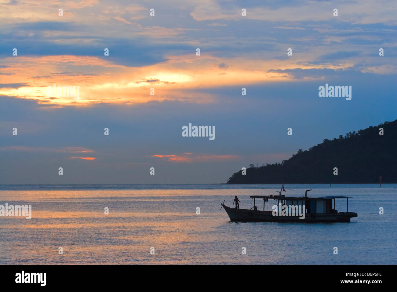 Bateau de pêche, Sabah, Bornéo Banque D'Images