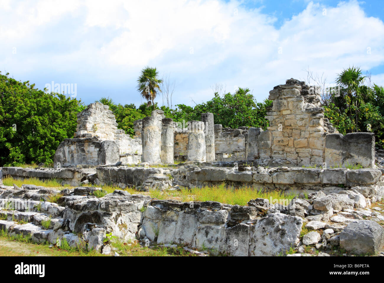 Ruina El Rey ou Zona Arqueologica El Rey à Cancun au Mexique Banque D'Images