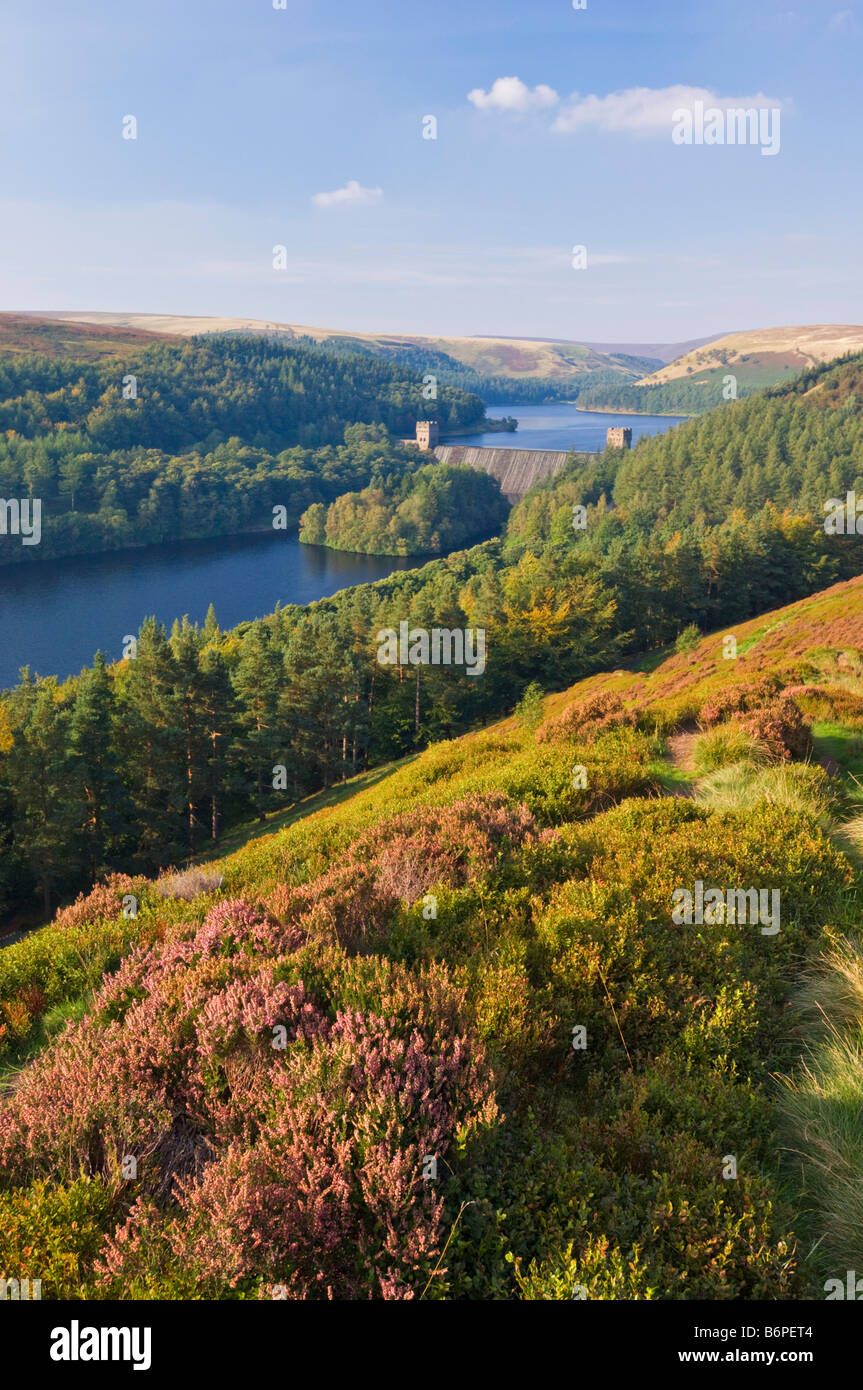 Barrage du réservoir de Howden Derbyshire Peak District national park Derbyshire, Angleterre Royaume-uni GB EU Europe Banque D'Images