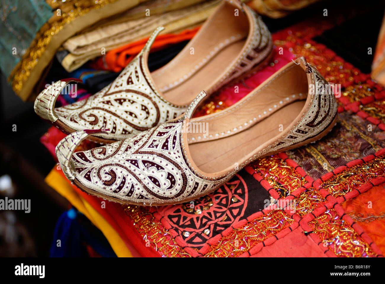 Arabic shoes Banque de photographies et d'images à haute résolution - Alamy