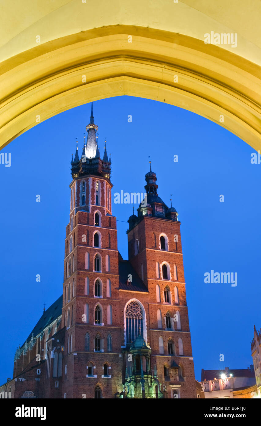 L'église St Mary Krakow Pologne Banque D'Images