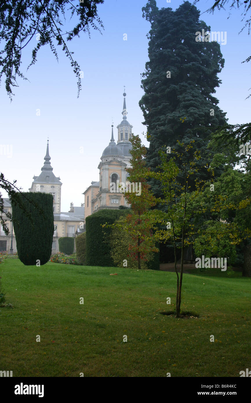 Palais Royal de la Granja, Segovia Castille Espagne. Palacio Real. LaGranja vertical 24934 Ségovie Banque D'Images