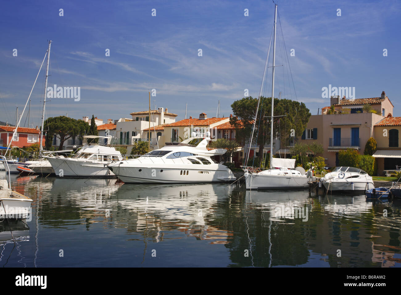 Port Grimaud, Côte d'Azur, France Banque D'Images