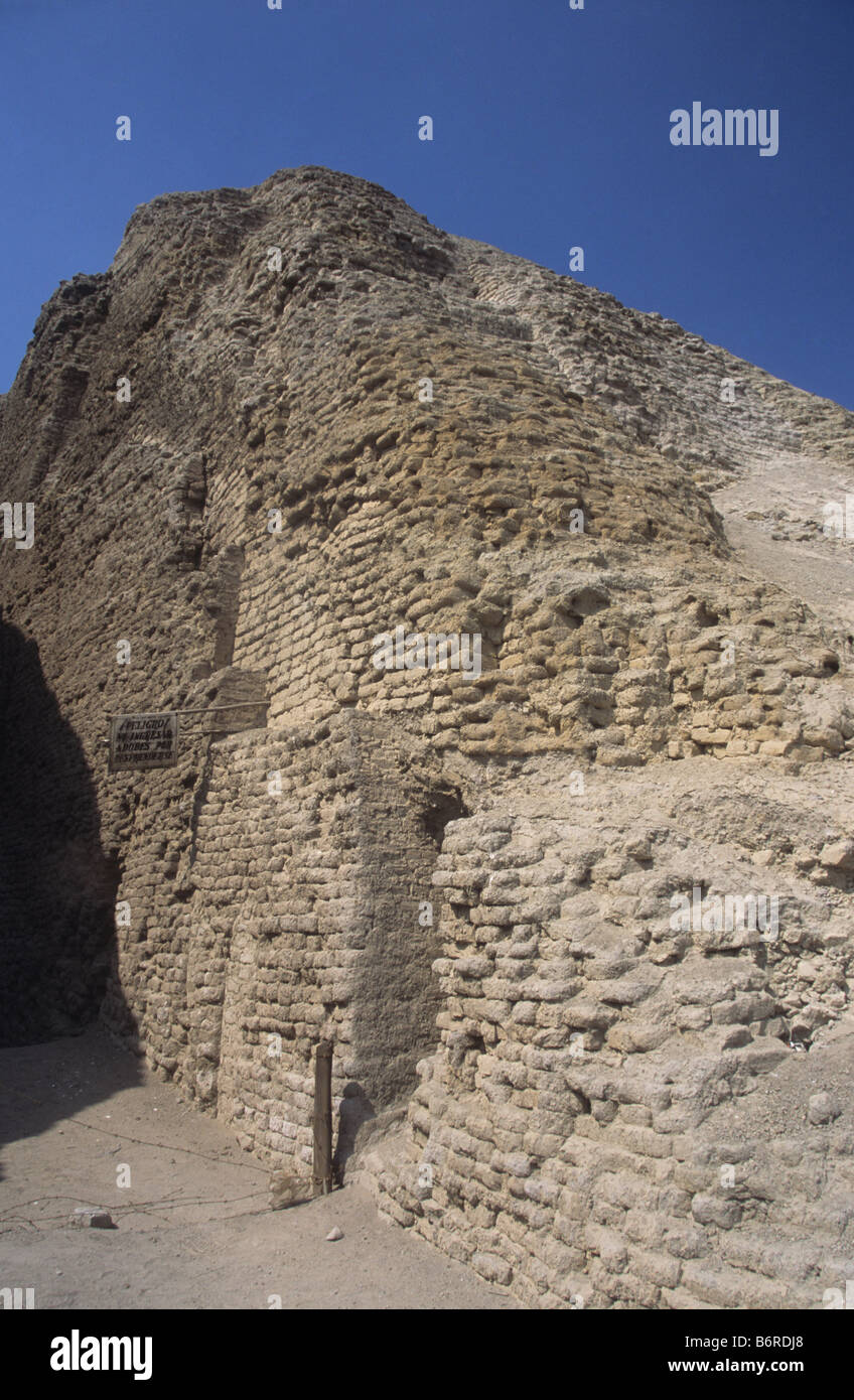 Adobe briques de boue à Huaca Cortada (partie de la Huaca El Brujo complexe), près de Trujillo, Pérou Banque D'Images