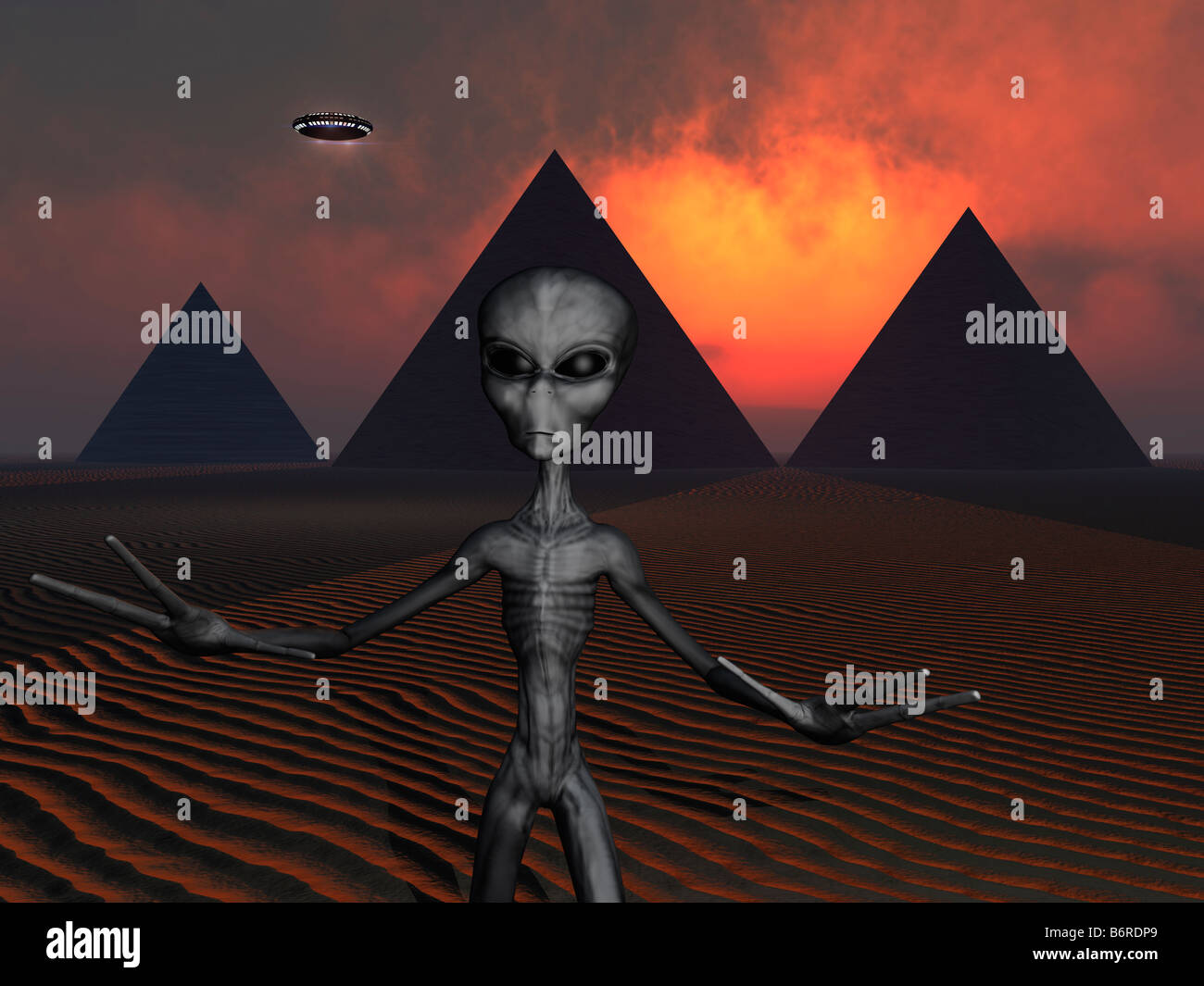 Un Alien gris sur le site de pyramides de Gizeh Banque D'Images