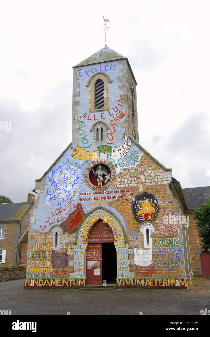 Église de St Vigor, Menil Gondouin, Orne, Normandie, France. Banque D'Images