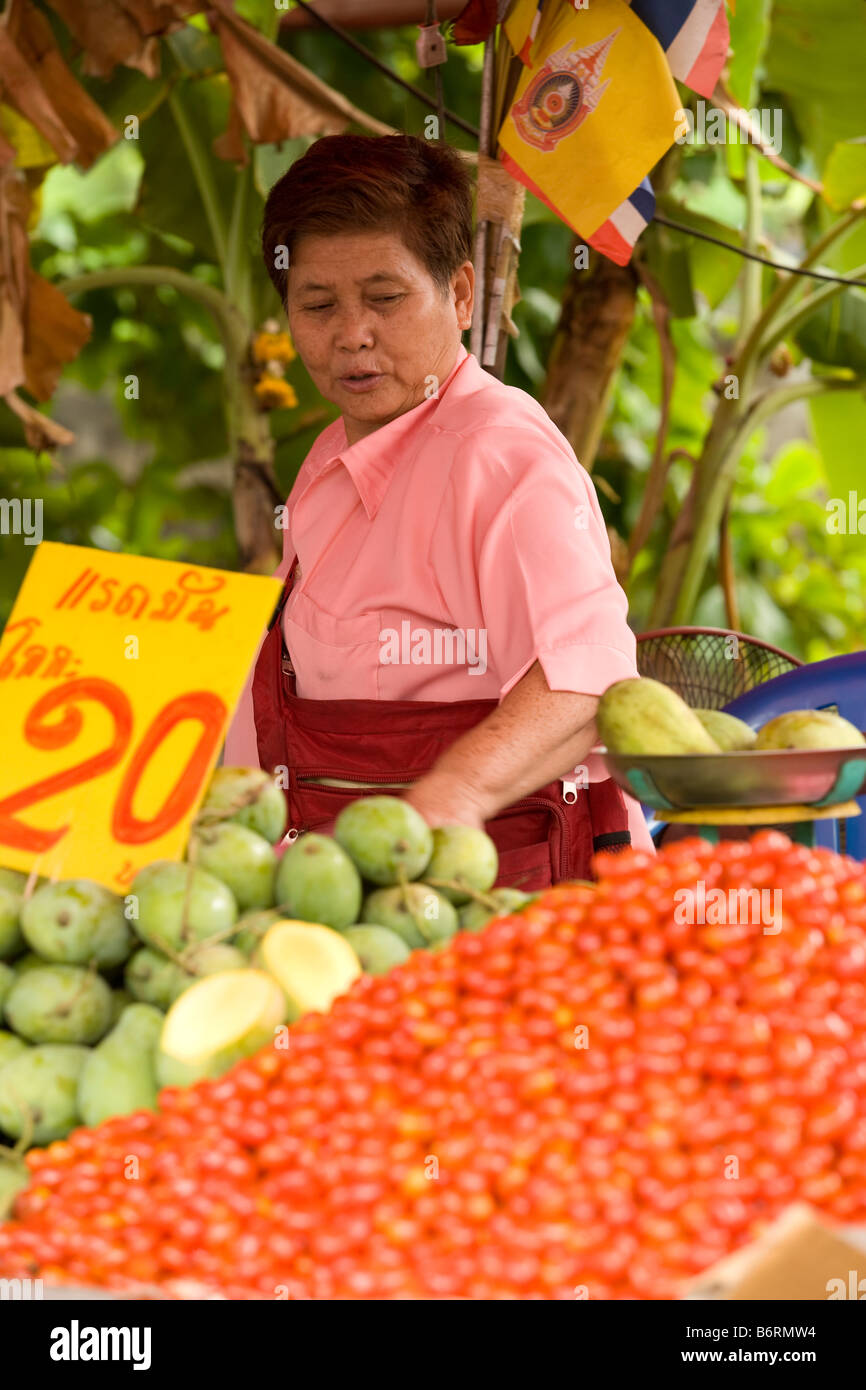 Thai lady in market Banque D'Images