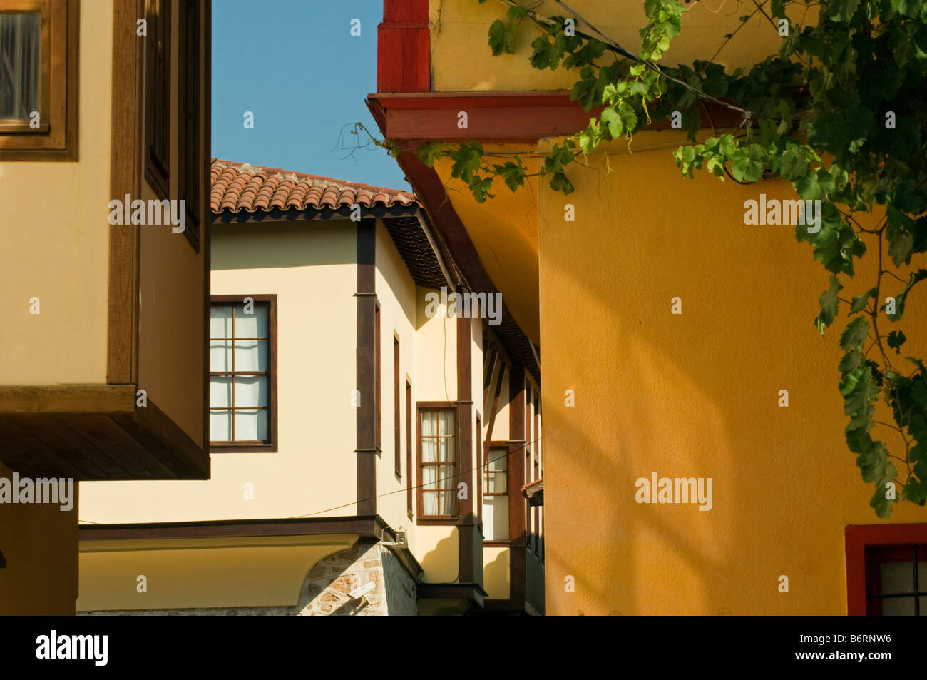 Maisons traditionnelles en vieille ville d'Antalya Turquie Banque D'Images