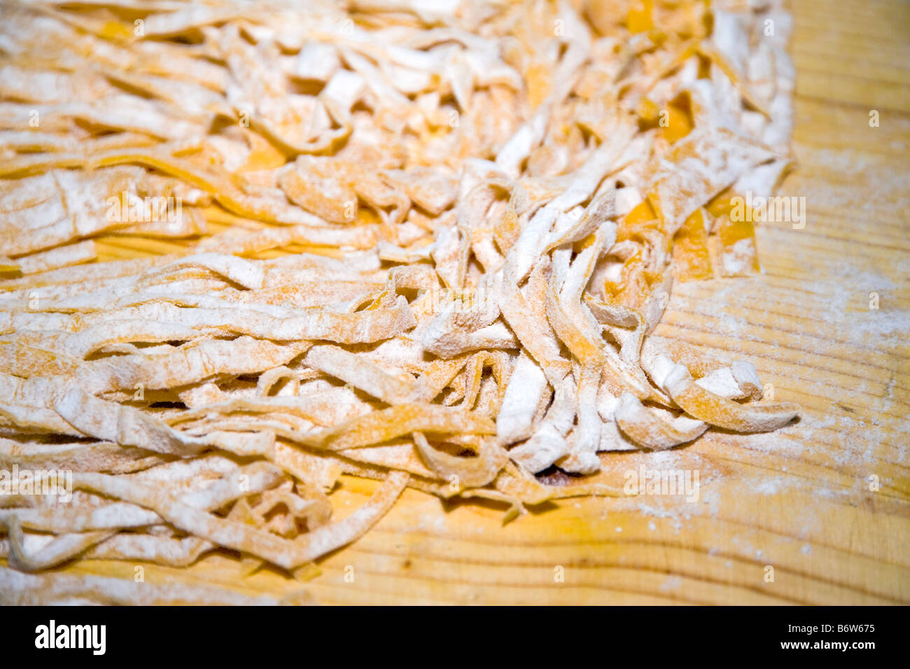 Pâtes fettuccine fait main, close-up. Banque D'Images