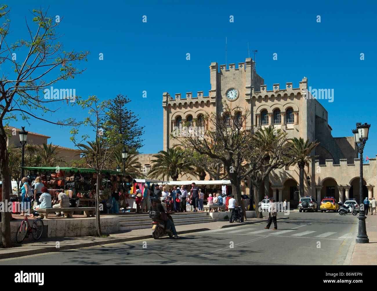 Plaza des né avec la Mairie, Ciutadella, Minorque, Baleares, Espagne Banque D'Images