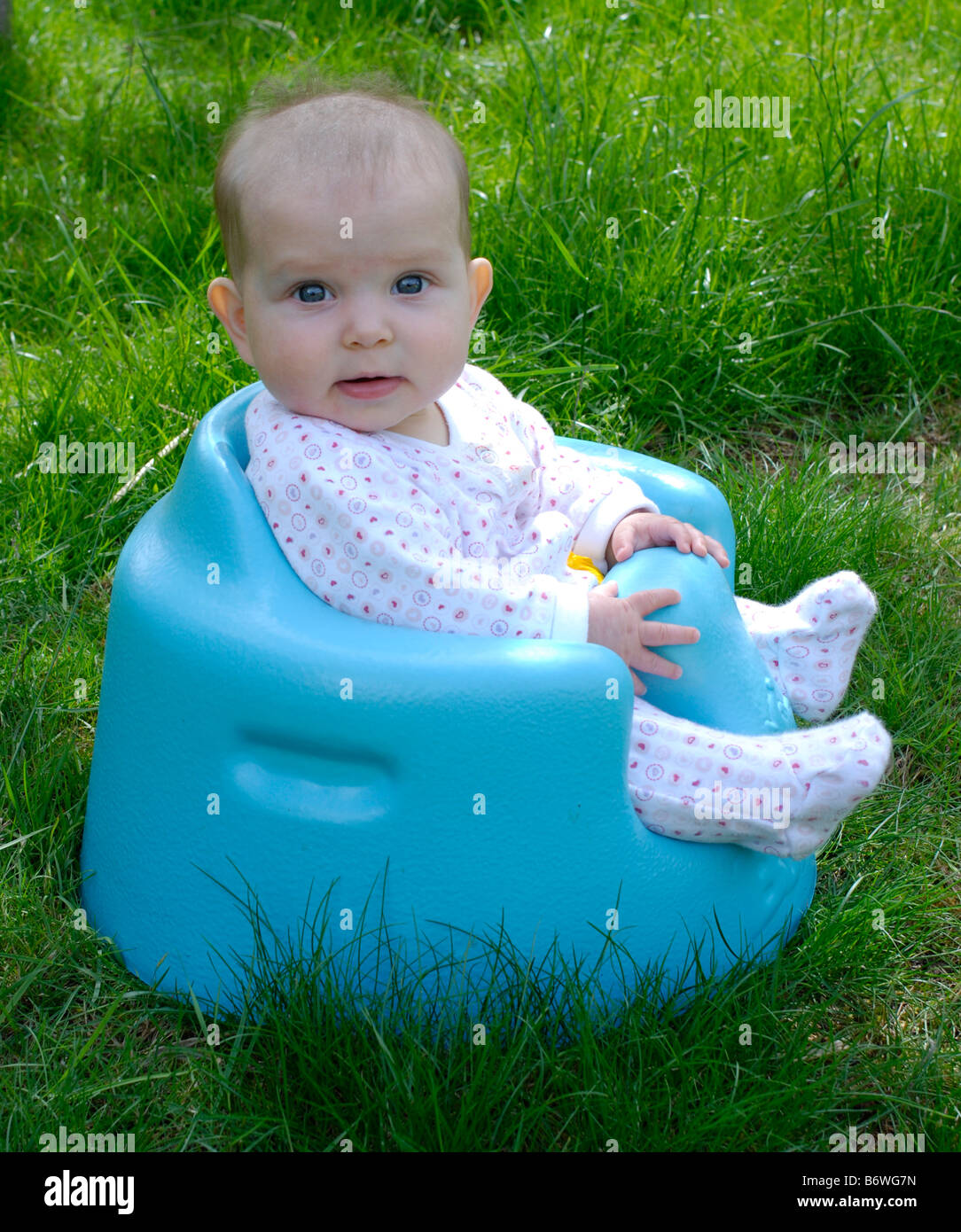 Bumbo Baby Seat Banque d'image et photos - Alamy