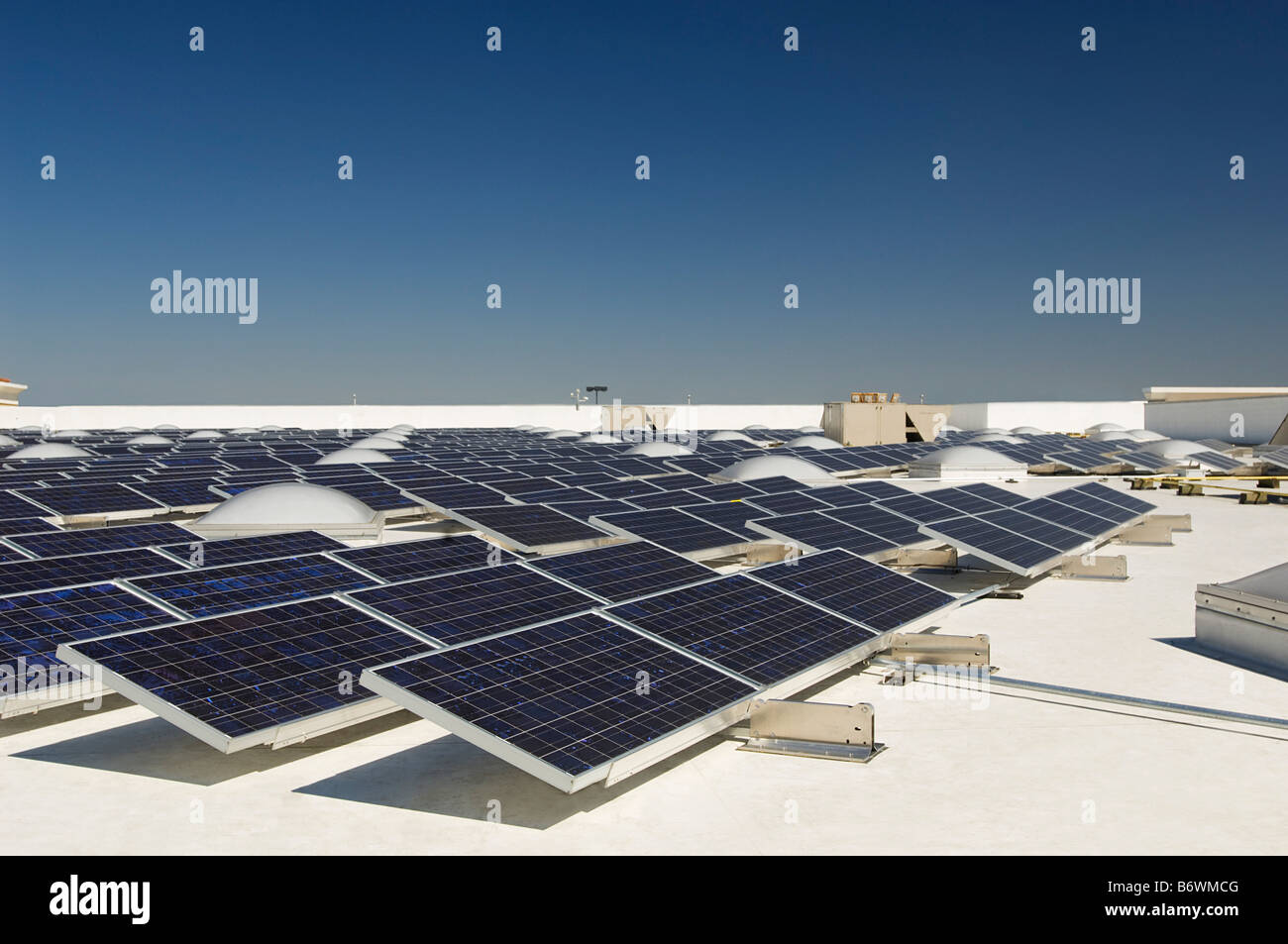 Panneaux solaires Solar Power Plant Banque D'Images