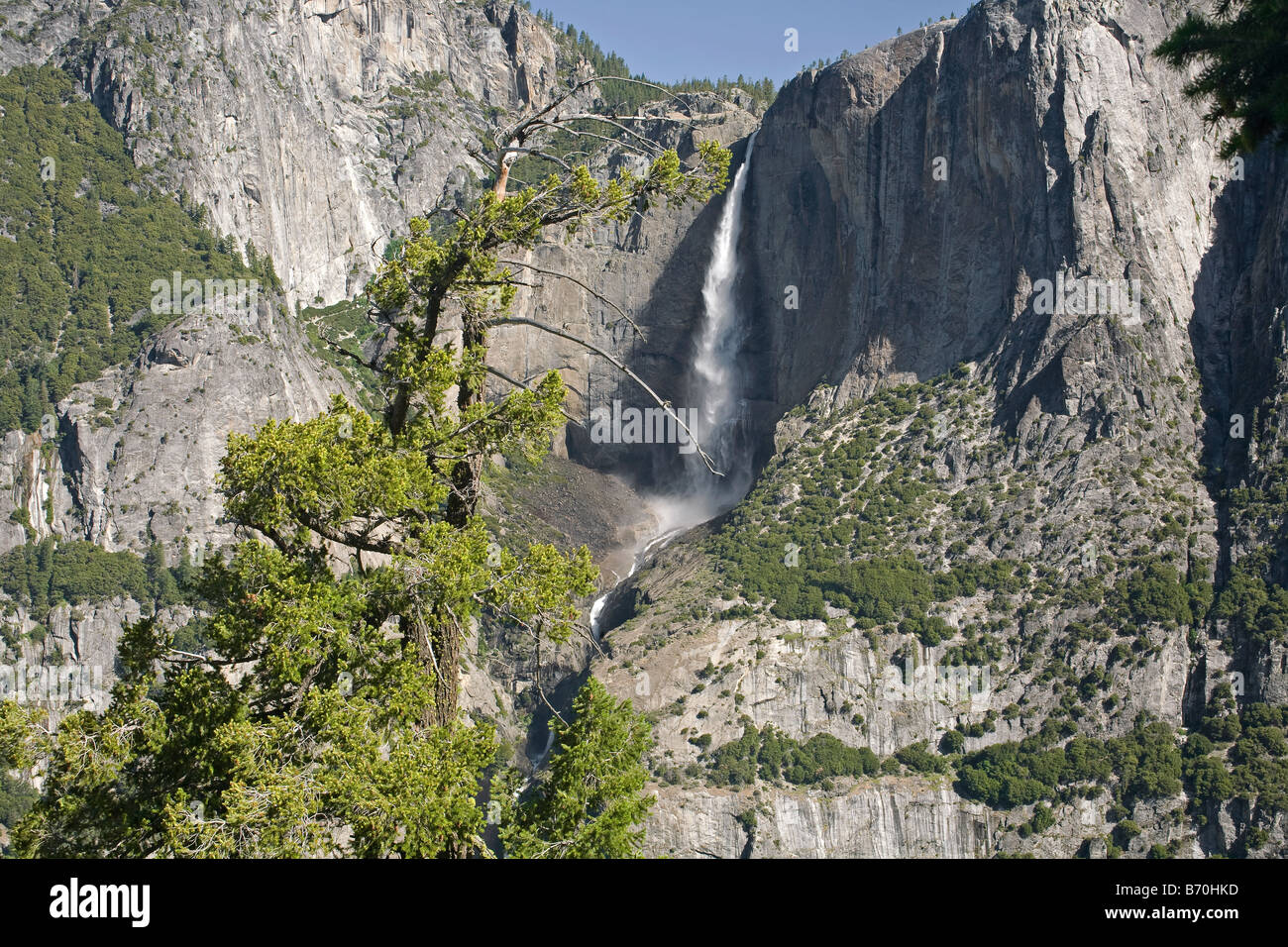 Californie - Upper Yosemite Falls dans le Parc National Yosemite. Banque D'Images