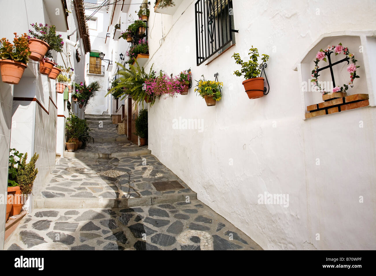 Rue typique du village blanc de Canillas de Albaida Axarquía malaga andalousie espagne Banque D'Images