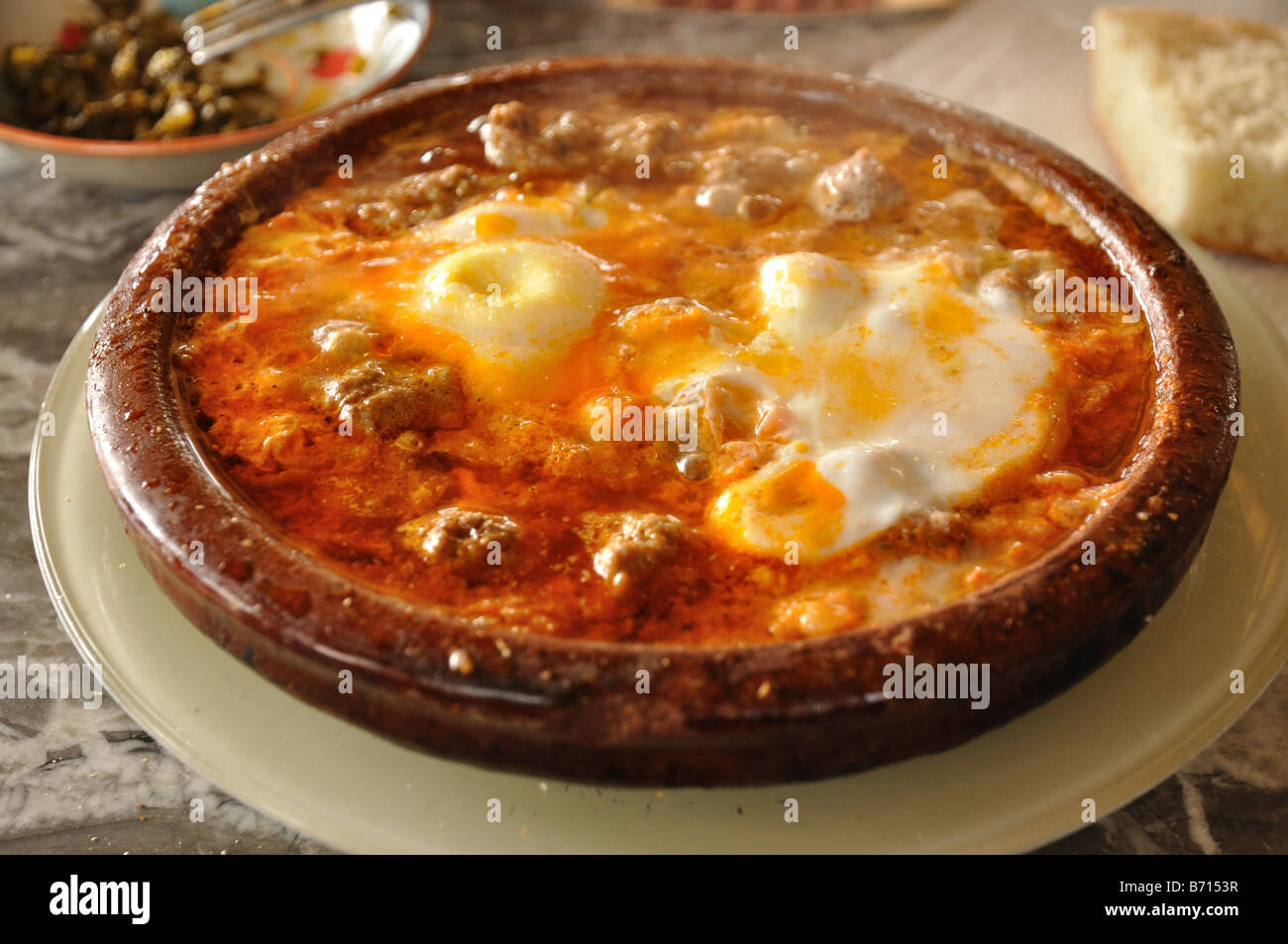 Plat à tajine dans un restaurant marocain Banque D'Images