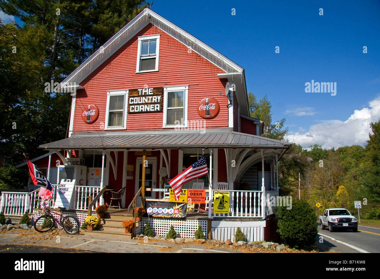 Le pays Corner magasin général situé dans la Davisville New Hampshire USA Banque D'Images