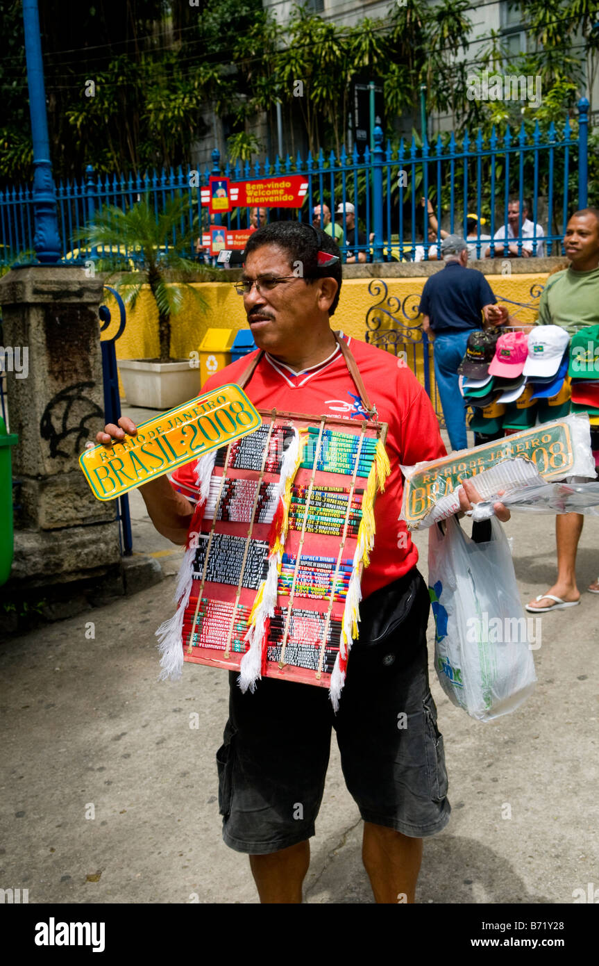 Plaques d'immatriculation jaunes Banque de photographies et d’images à