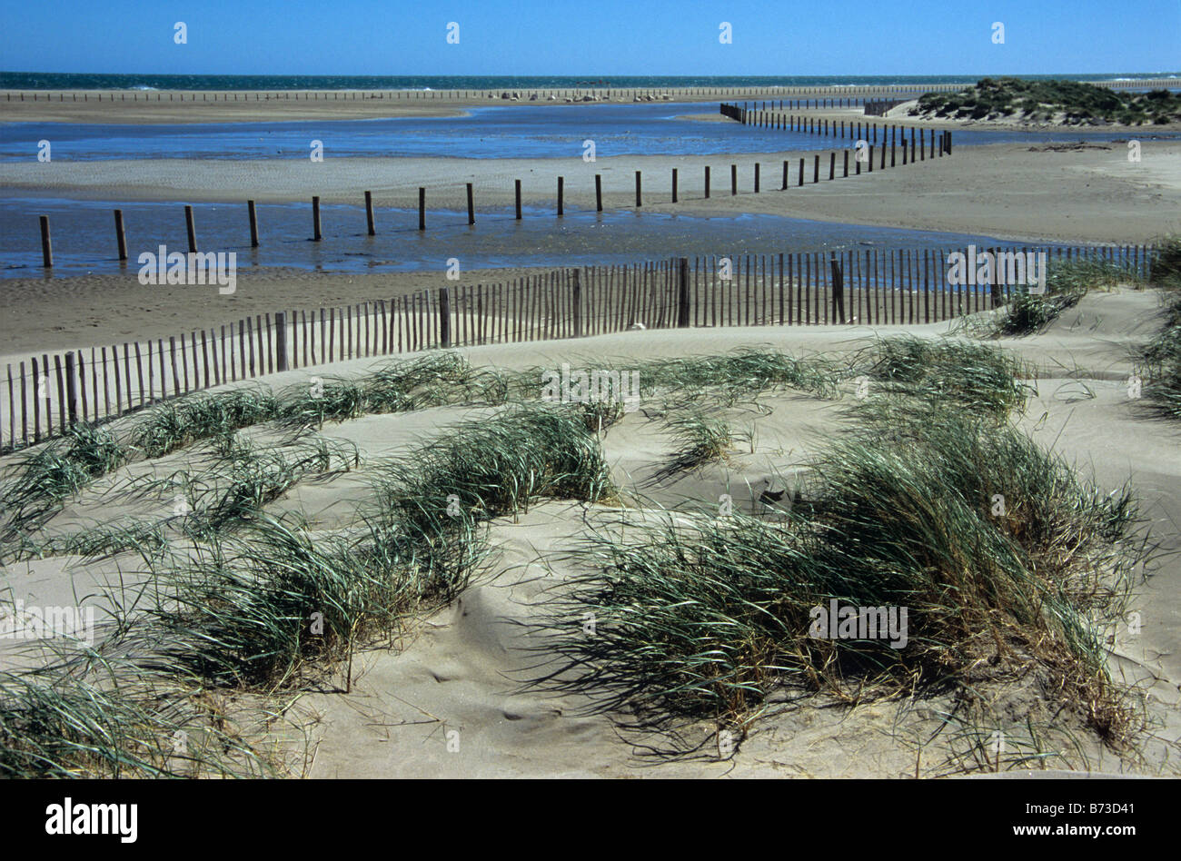 Plage Napoléon ou Napoléon plage et dunes de sable, Port Saint Louis,  Camargue, Provence, France Photo Stock - Alamy