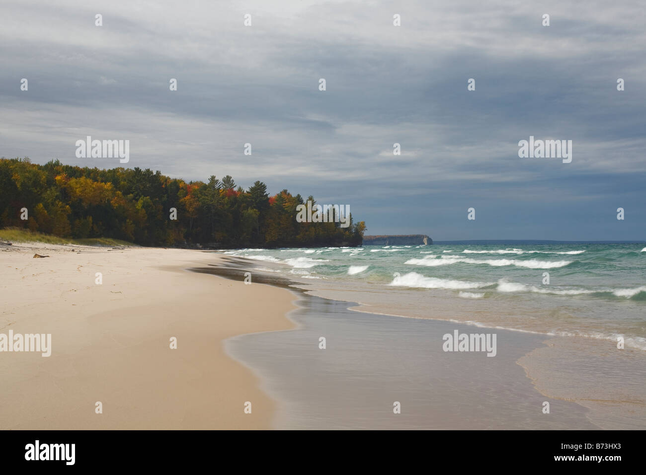 MI00180 00 MICHIGAN Sandy Twelvemile Beach près de Beaver Creek dans la région de Pictured Rocks National Lakeshore Banque D'Images