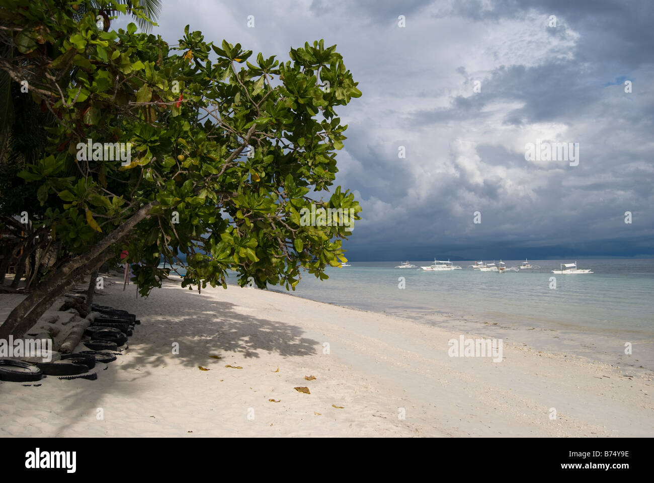 Tropical beach, Dumaluan Beach Resort, l'île de Panglao, Bohol, Visayas, Philippines Banque D'Images