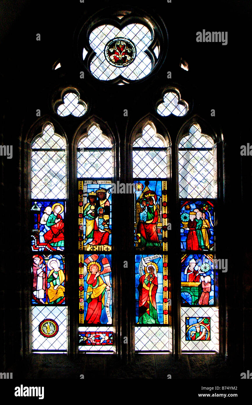 Vitraux médiévaux au Cloisters Museum, New York City Banque D'Images