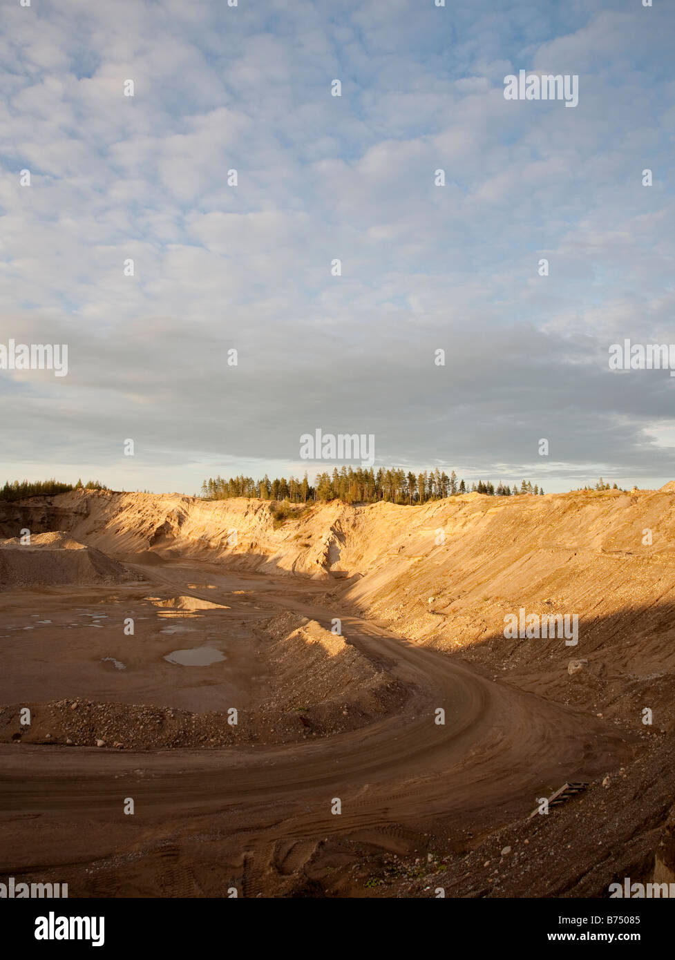 Fond d'un grand bac à sable commercial à esker, Finlande Banque D'Images