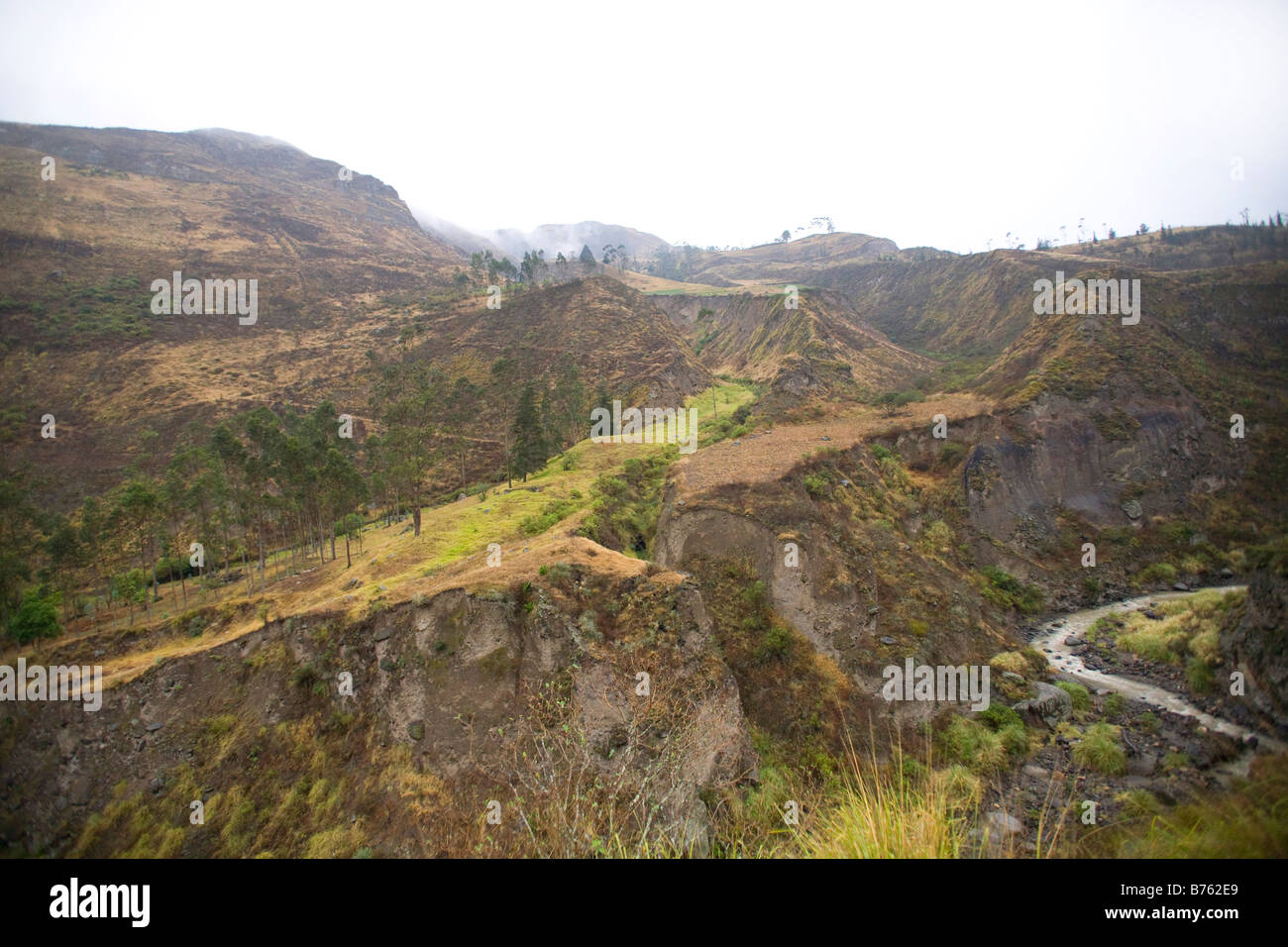 Paysage pittoresque près de Sibambe de Riobamba Equateur province Chimborazo train de montagne en Amérique du Sud Banque D'Images