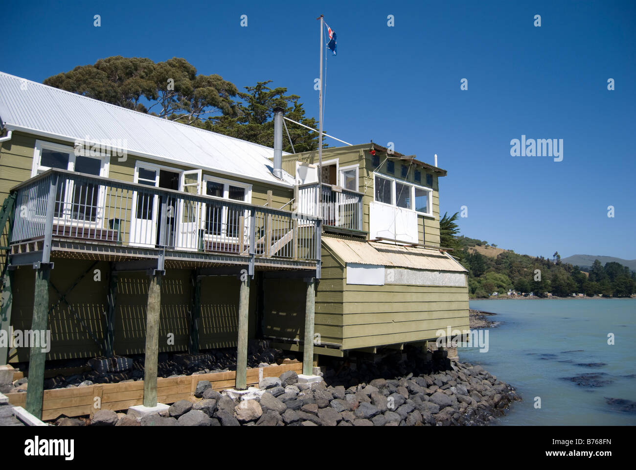 Bay Yacht Club Pigeon, Pigeon Bay, la péninsule de Banks, Canterbury, Nouvelle-Zélande Banque D'Images