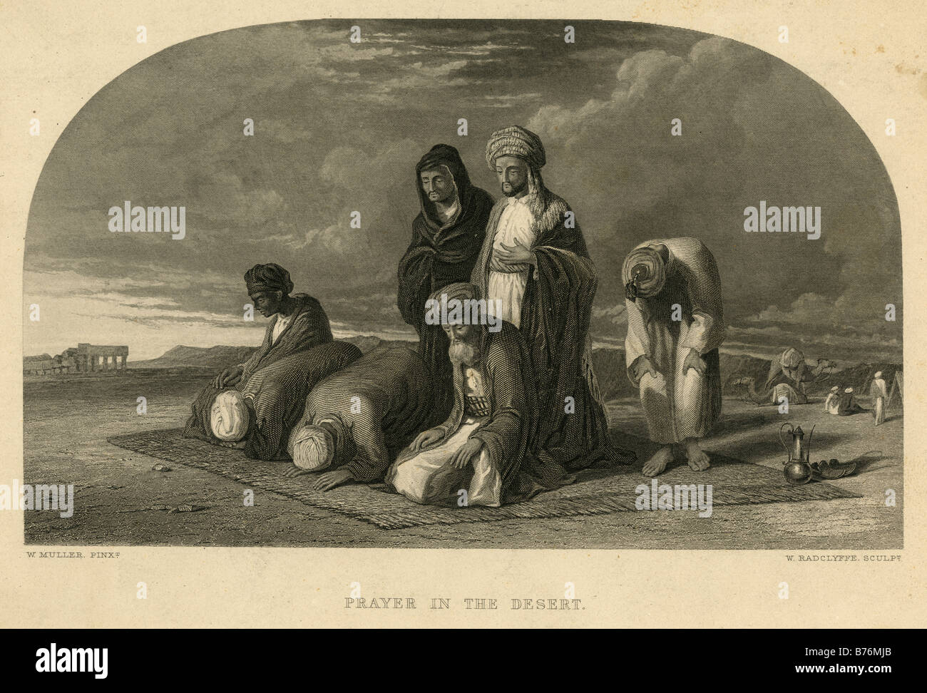 Circa 1870 gravure ancienne 'la prière dans le désert' montrant les Arabes musulmans en prière. Banque D'Images