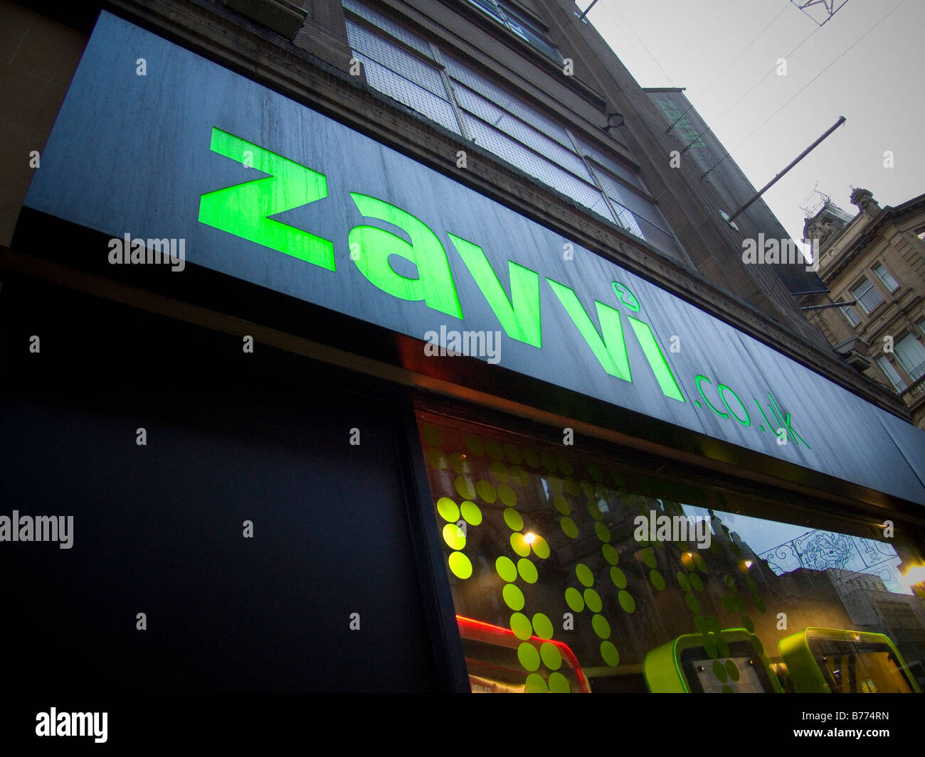 À l'intérieur d'un brach du détaillant de musique Zavvi (z a v v i) Banque D'Images