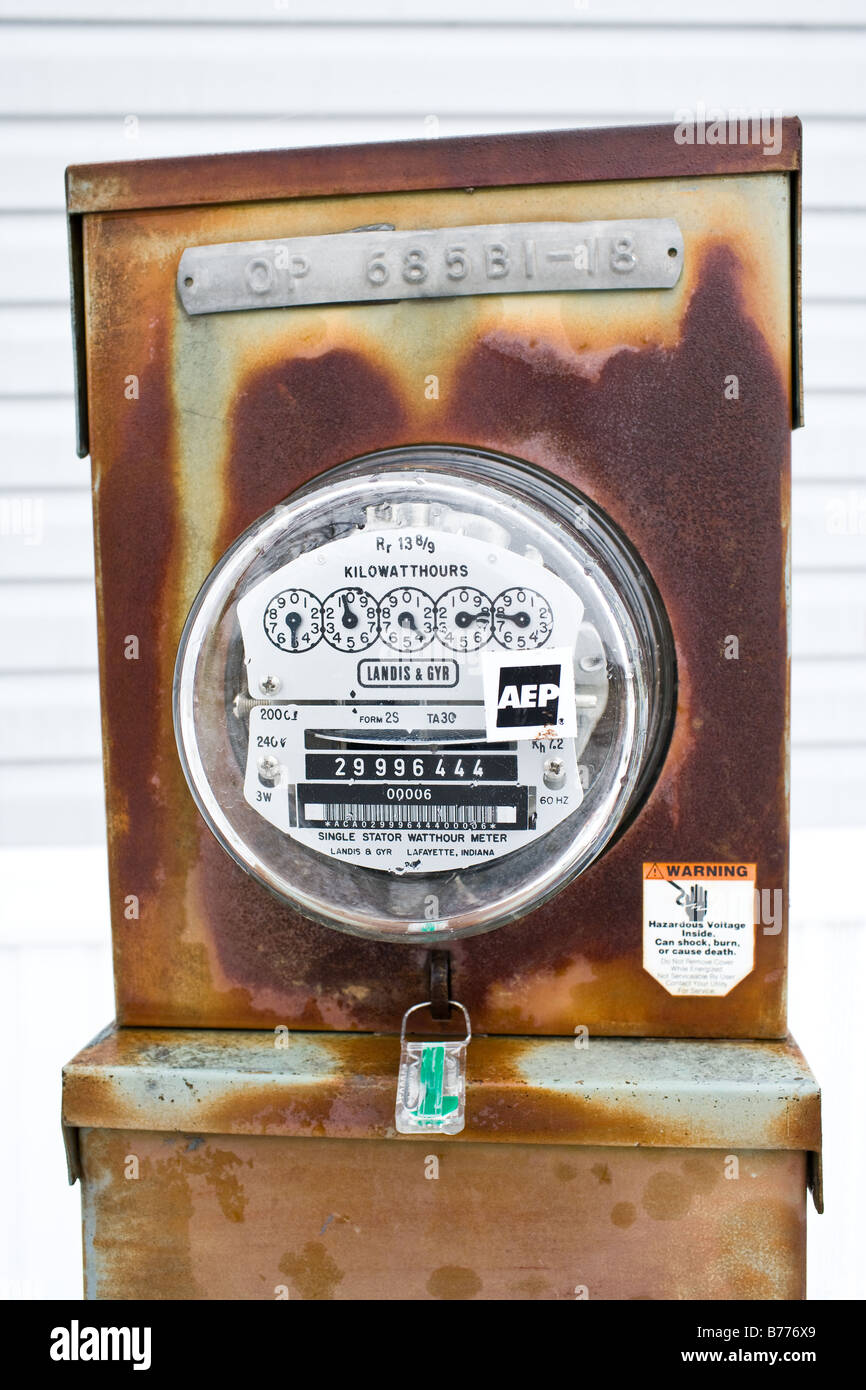 Le vieillissement de compteur électrique Banque D'Images