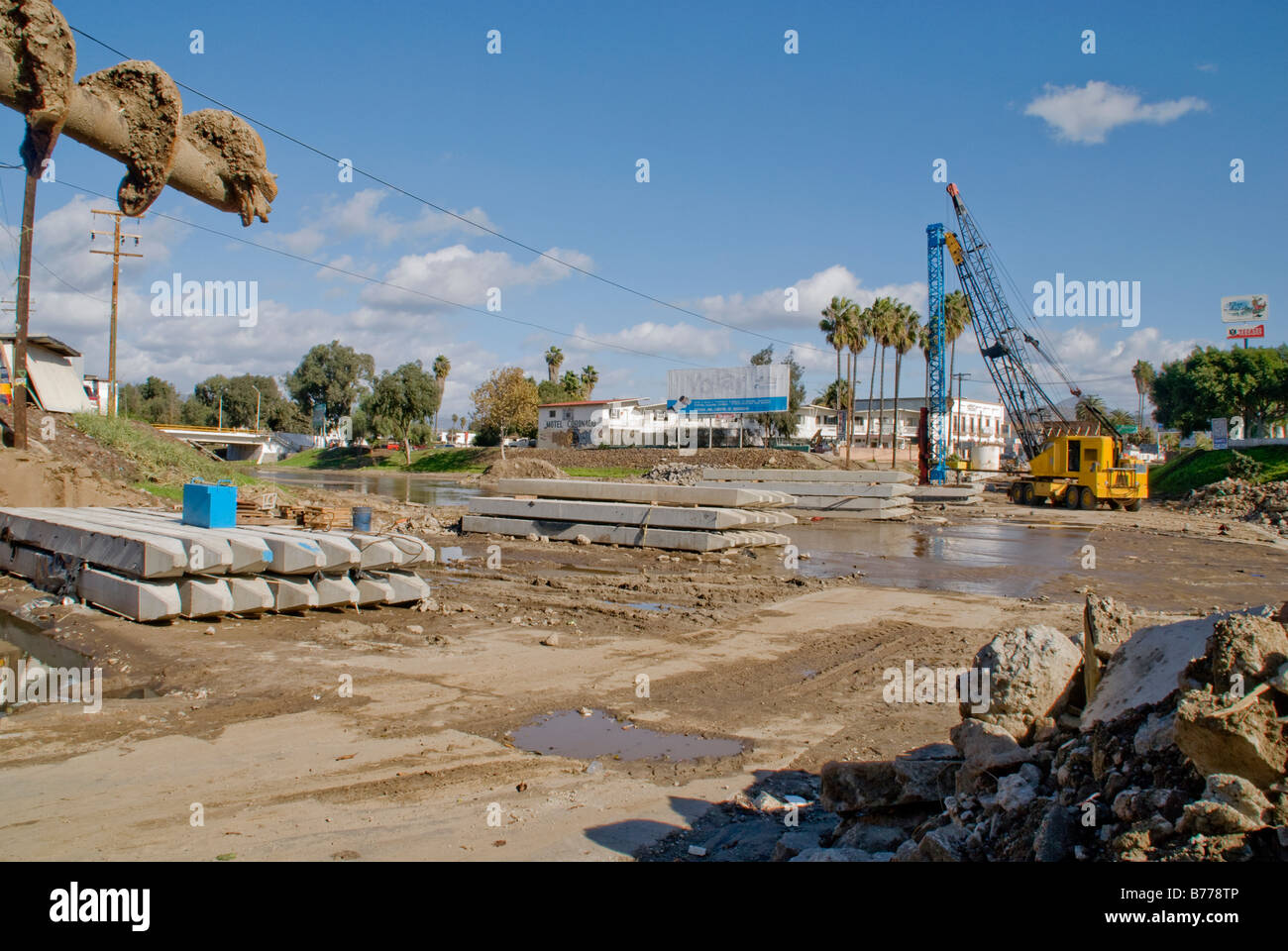 Site d'une construction d'un pont dans la région de Ensenada, Baja California, Mexique Banque D'Images