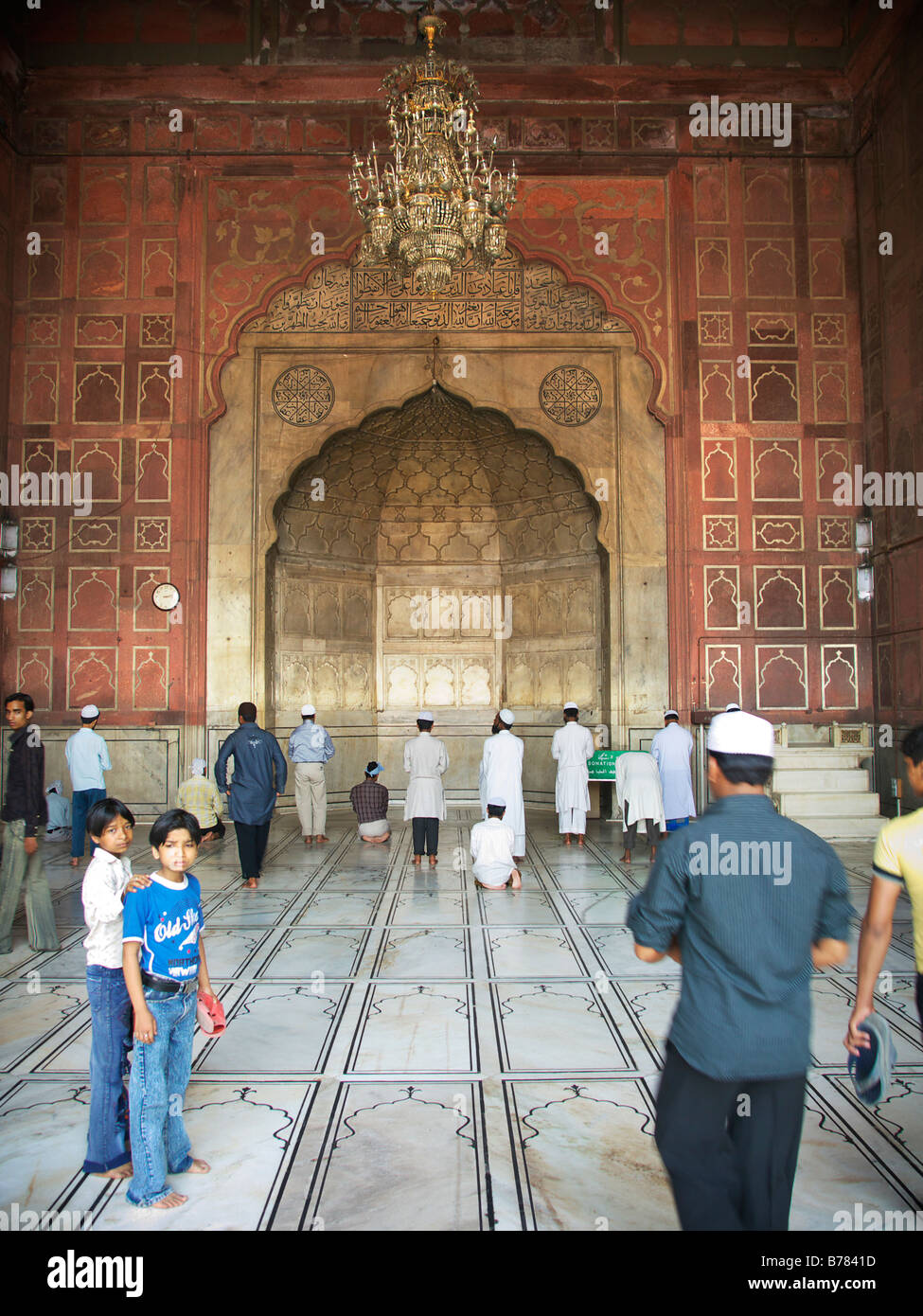 Les musulmans dans la mosquée Jama Masjid, l'Inde, Delhi, Banque D'Images