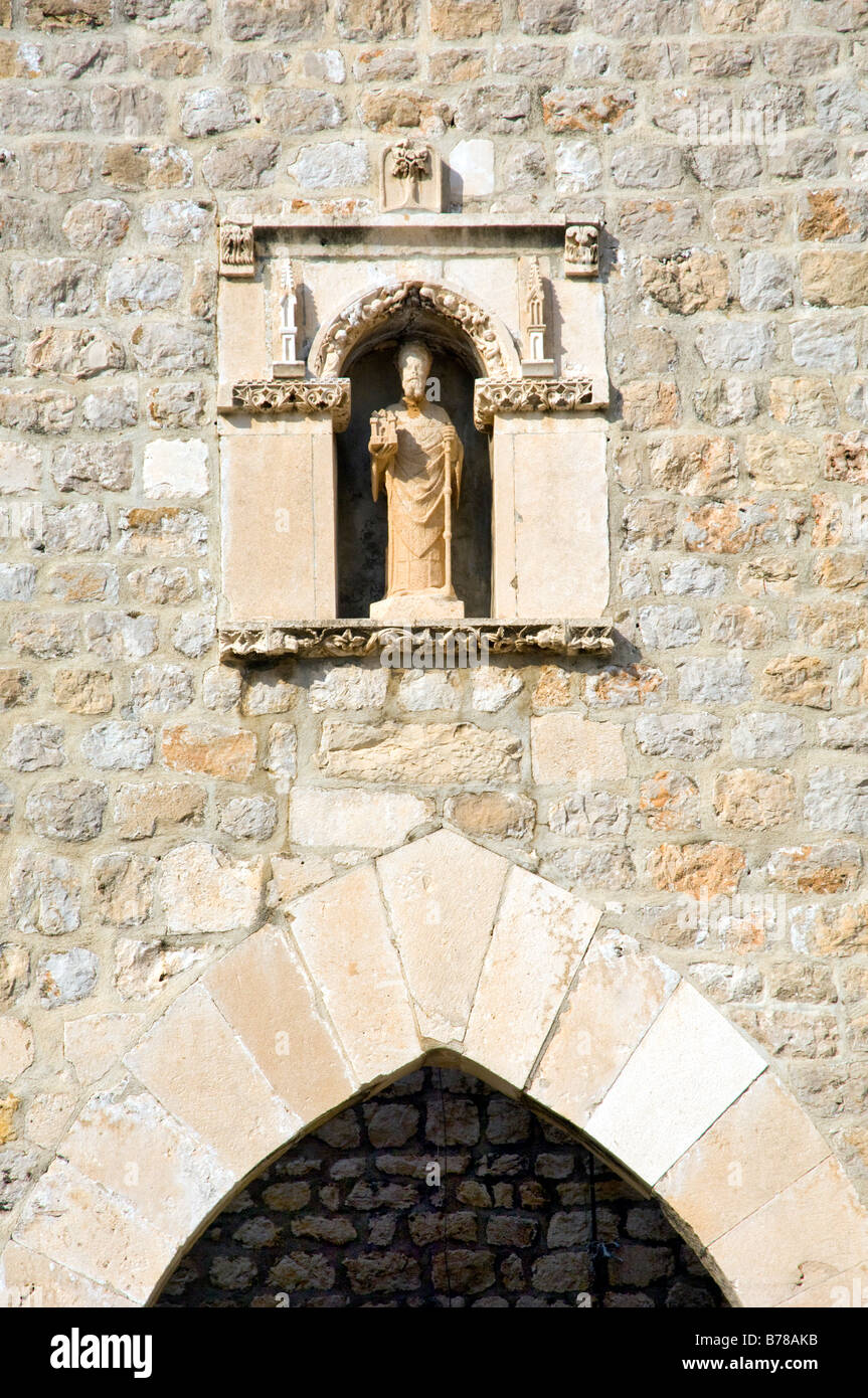 Icônes religieuses dans les murs de la vieille ville de Dubrovnik Croatie Banque D'Images