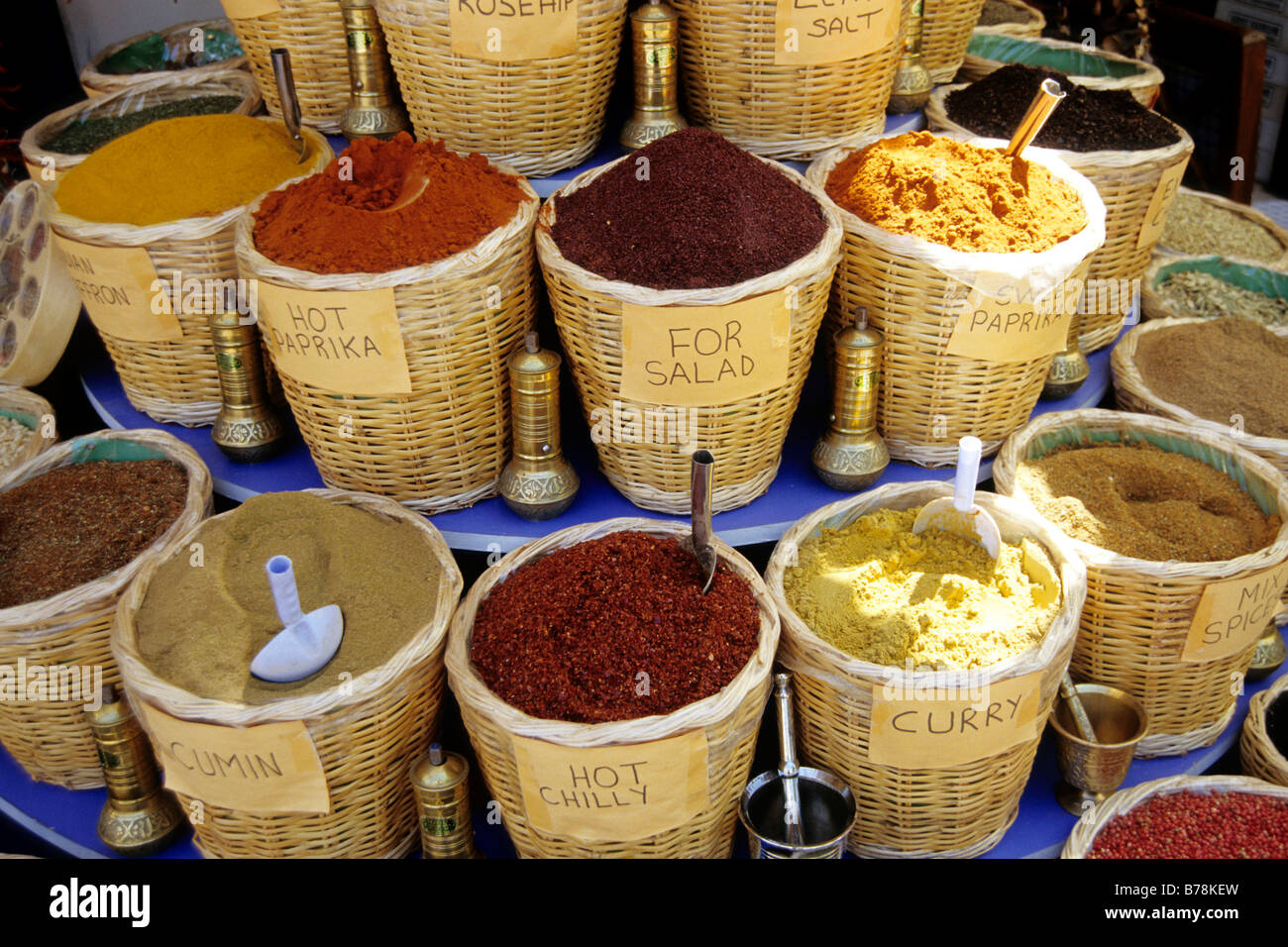 Stand du vendeur d'épices à Fethiye, Province de Mugla, Turquie Banque D'Images