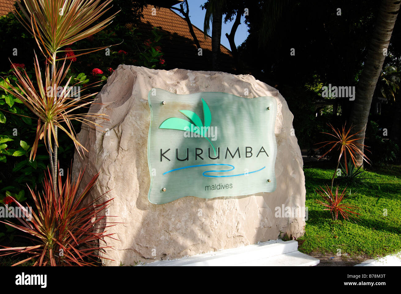 Enseigne à l'extérieur, le Resort Kurumba Maldives, océan Indien Banque D'Images
