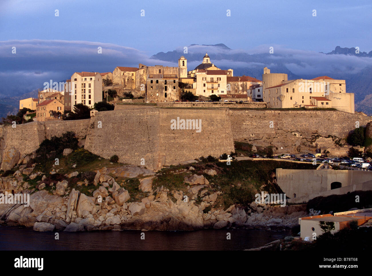 Calvi avec Citadel, Corse, France, Europe Banque D'Images