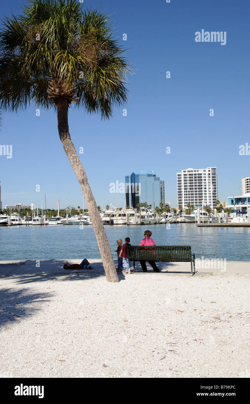 Sarasota Floride USA voir de cette ville de la Côte du Golfe et la zone de développement de bayfront Banque D'Images