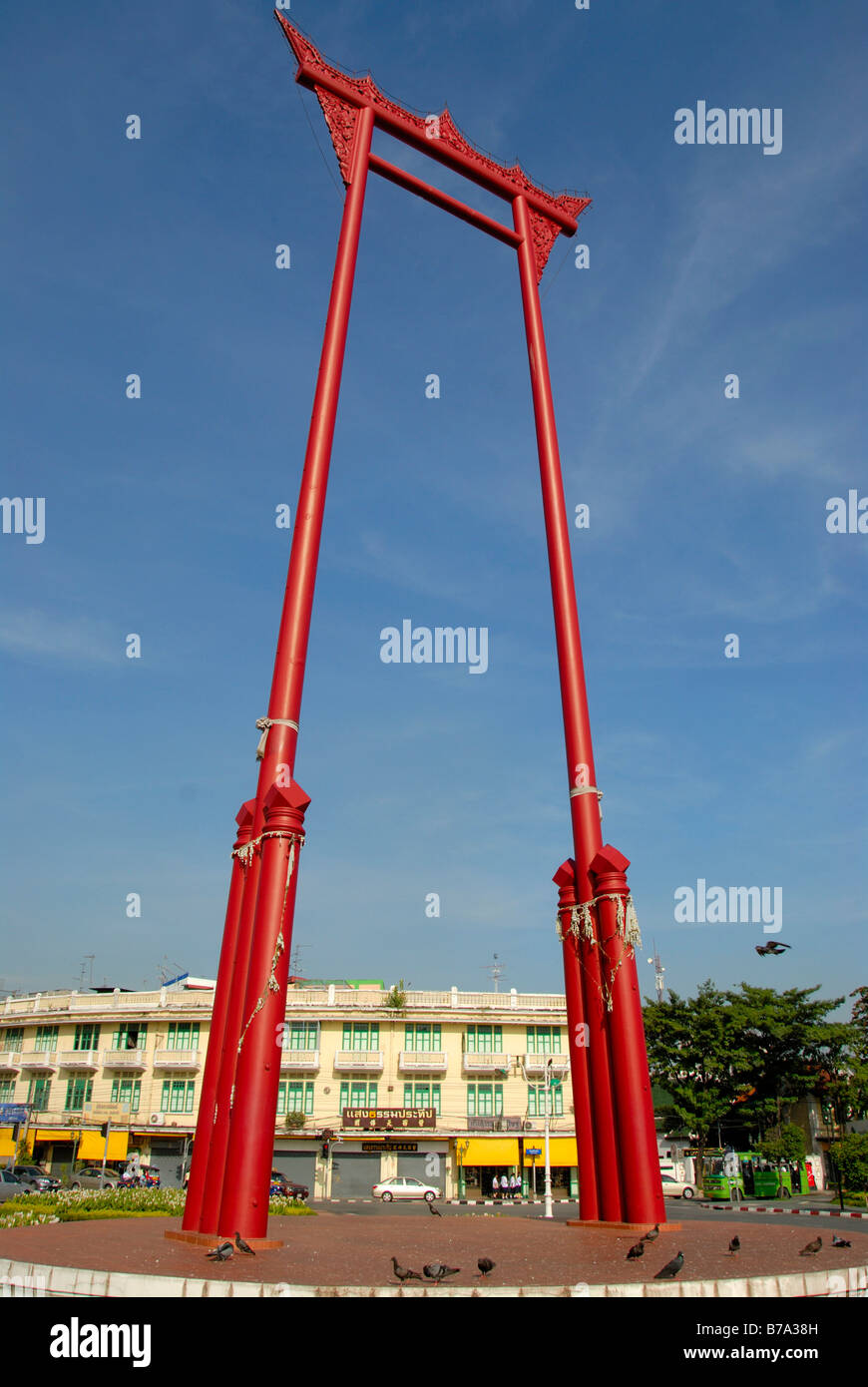 Red Giant Swing, Sao Ching-Cha, Bangkok, Thaïlande, Asie du Sud-Est Banque D'Images