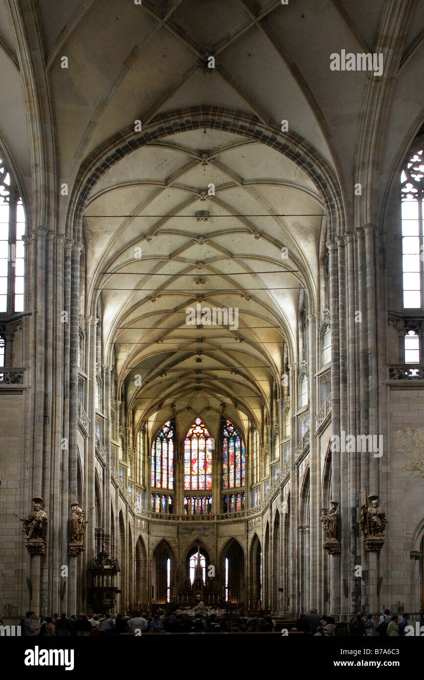 St gothique Cathédrale Saint-Guy, vue de l'intérieur, sur le Hradčany, Prague, République Tchèque, Europe Banque D'Images
