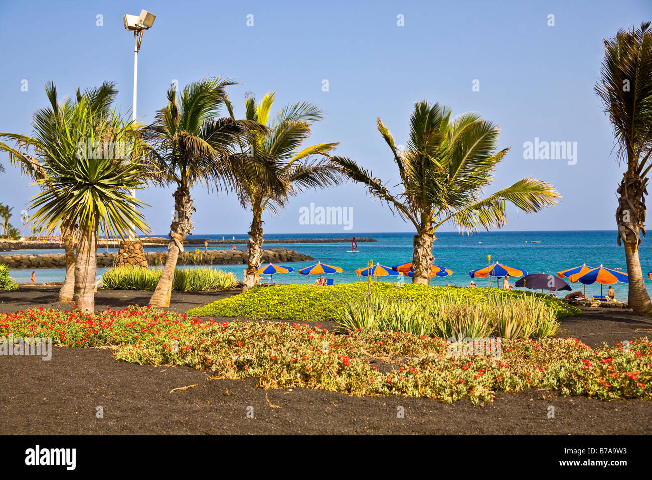 Playa Cucharas Costa Teguise Lanzarote Iles Canaries Espagne Europe plage tourisme voyage Banque D'Images