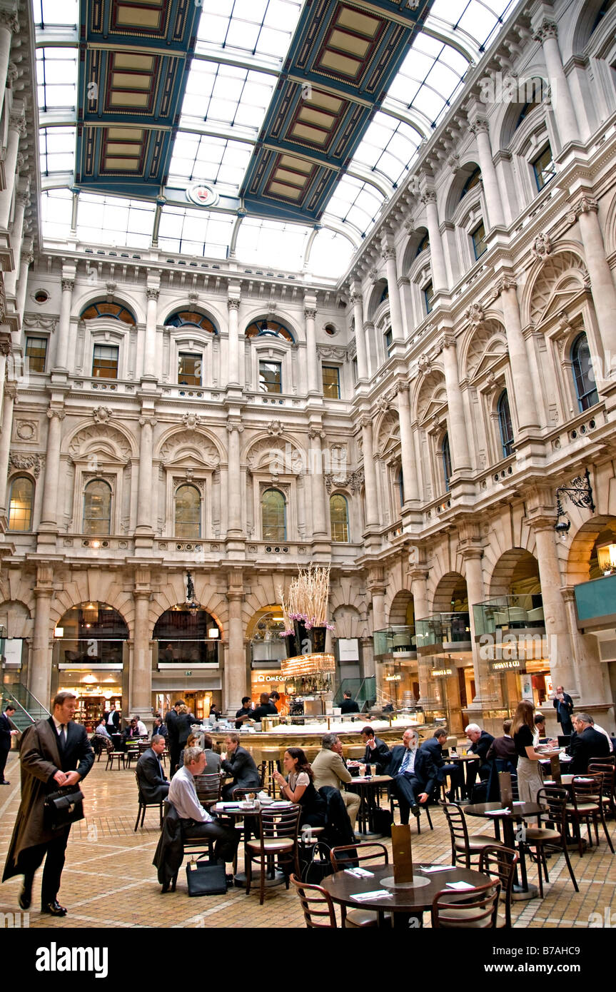 Royal Exchange shopping de luxe Grand Cafe Bar Banque D'Images
