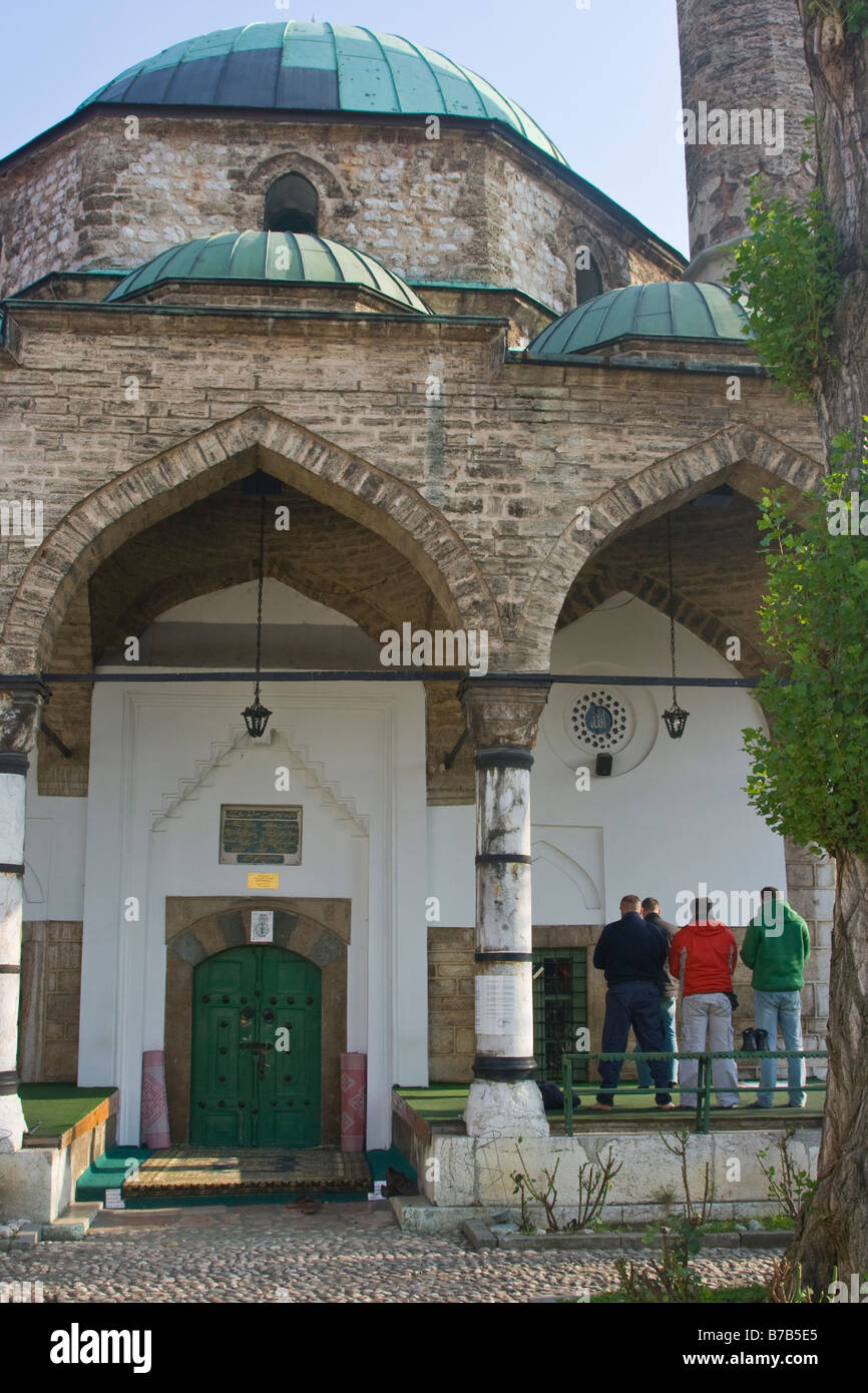 Appel à la prière à la mosquée Havadze Durak à Sarajevo Bosnie Banque D'Images