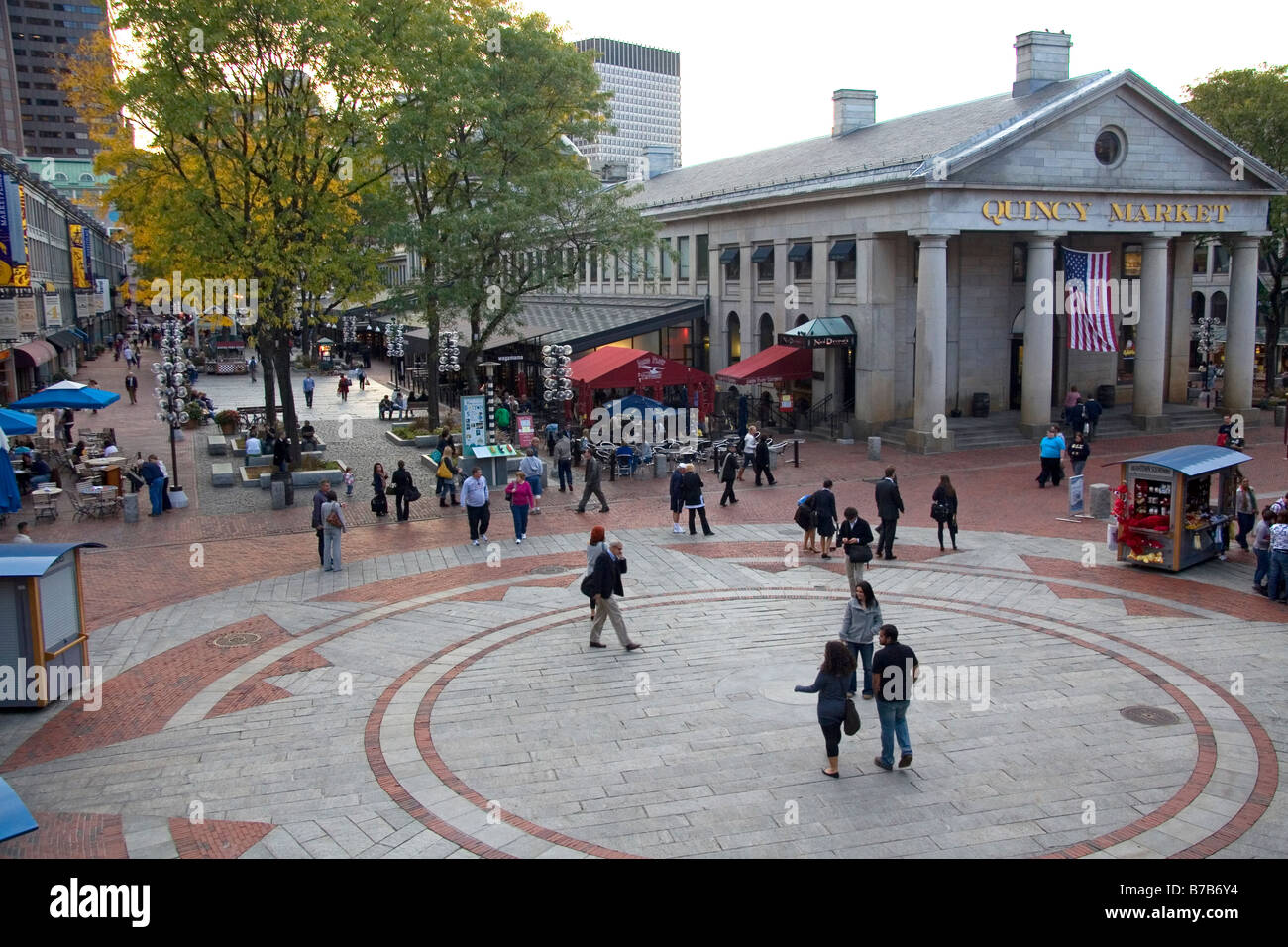 Quincy Market situé dans la région de Faneuil Hall de Boston Massachusetts USA Banque D'Images