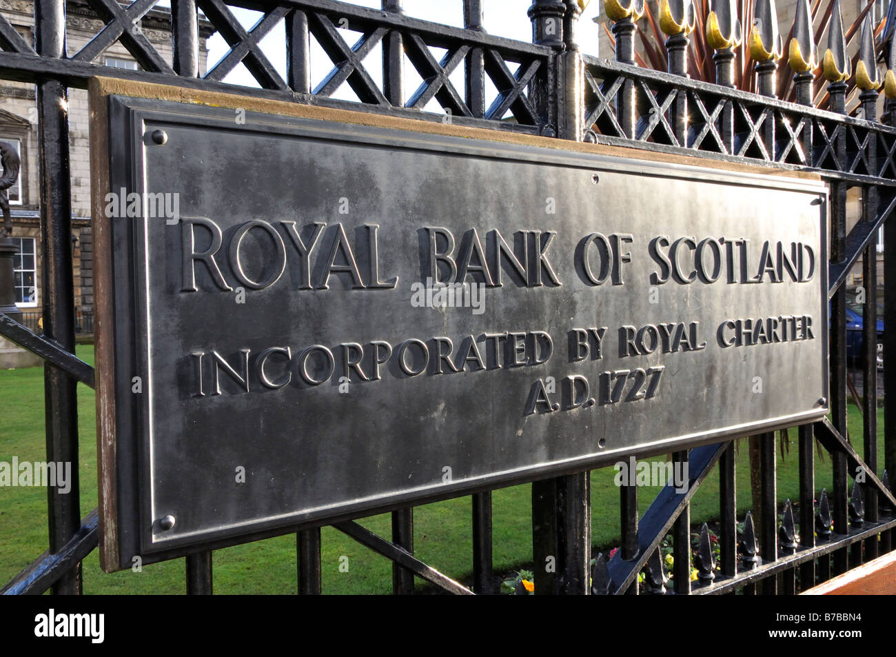 Panneau de l'historique Royal Bank of Scotland en dehors de son siège social Direction générale sur St Andrew Square, Edinburgh, Ecosse, Royaume-Uni. Banque D'Images