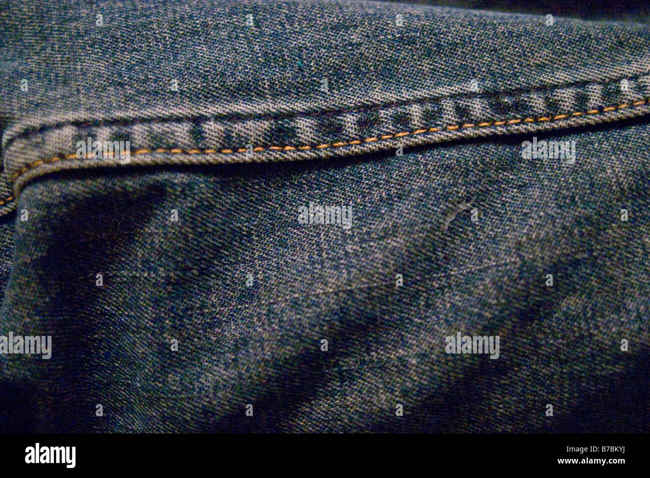 Plan macro sur une paire de jeans. Banque D'Images