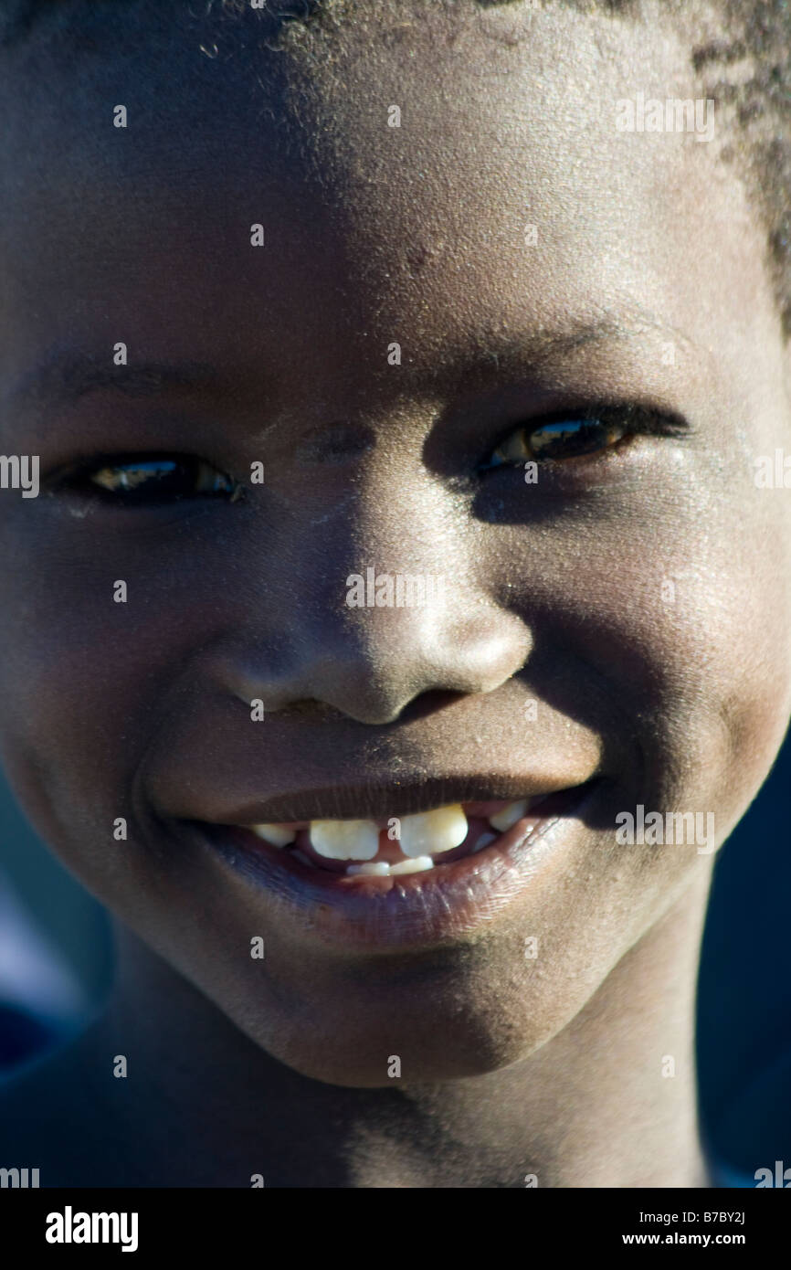 Smiling Boy à Tombouctou au Mali Banque D'Images